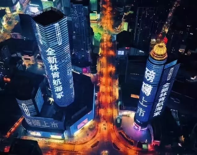 景區(qū)景點為何要擁抱戶外傳媒 1.webp.jpg