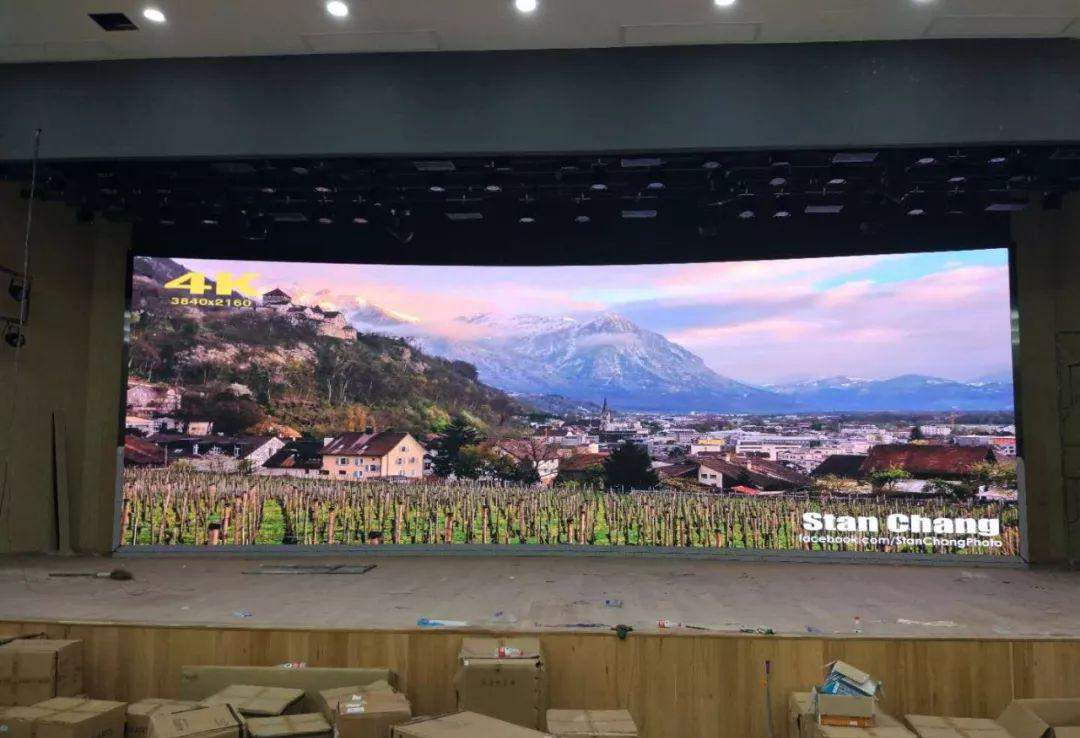 <a href=http://m.zhushasp.com/xiaojianju/ target=_blank class=infotextkey>小間距</a><a href=http://m.zhushasp.com target=_blank class=infotextkey>led屏</a>雙備份工作原理